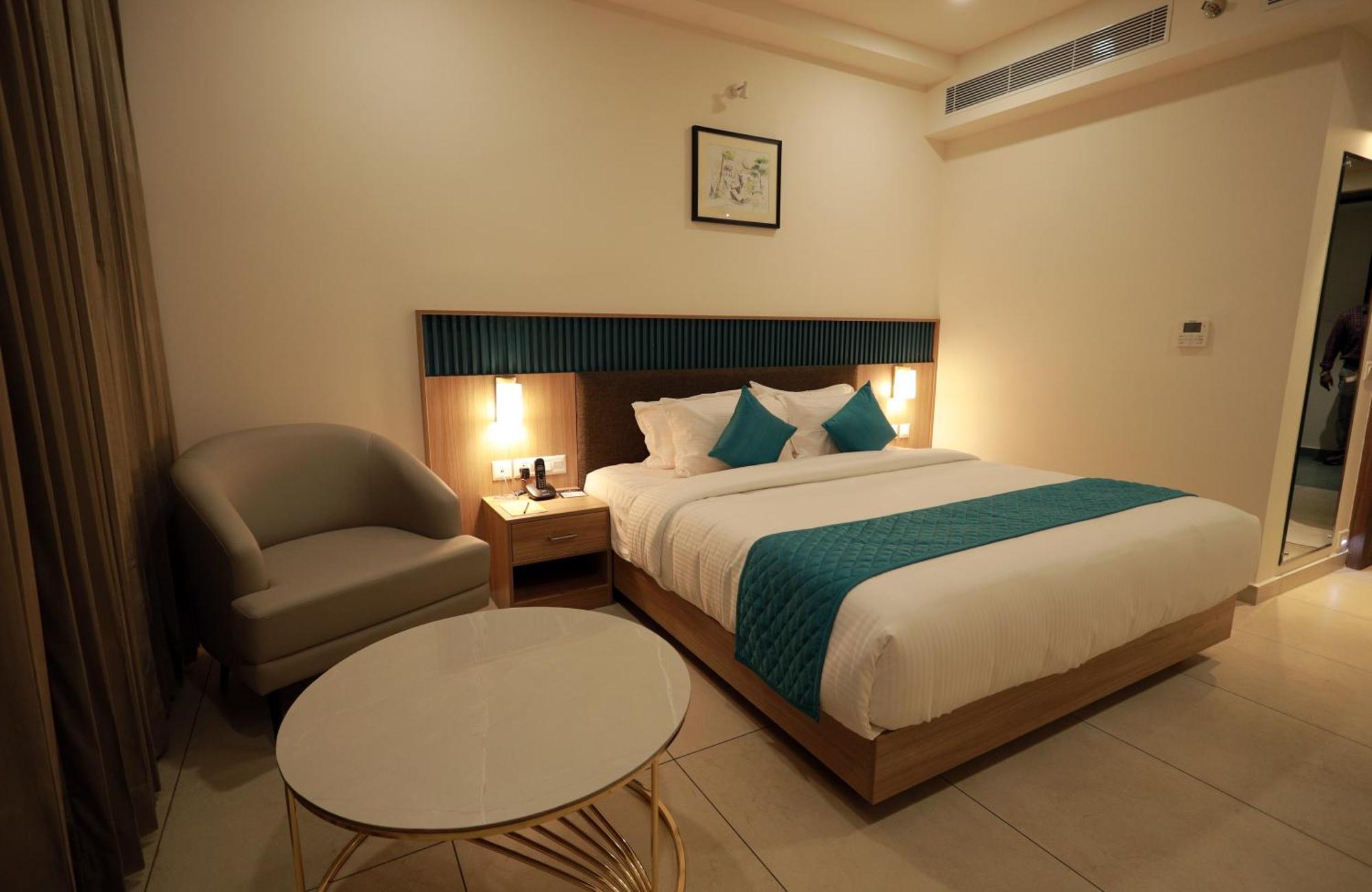 Отель Viraj Retreat Mundrothuruth Экстерьер фото